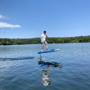 e-foil lac d'aydat ecole de voile